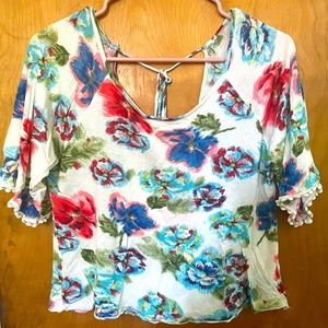 Small flower print loose fitting with exposed back